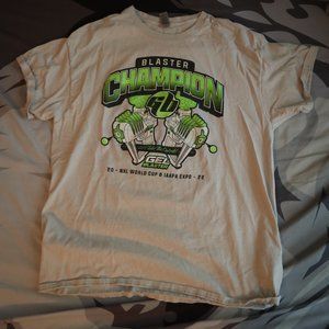 Blaster CHAMPION Tshirt Size Large 20" 27"